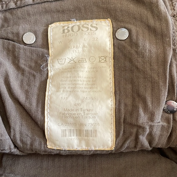 Hugo Boss men’s cargos - Picture 6 of 11